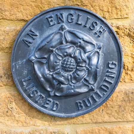 Historic Cotswold Chic Style For Uk Staycation Bourton-on-the-Water Exterior foto